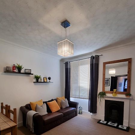 Inverness City Centre Flat ภายนอก รูปภาพ