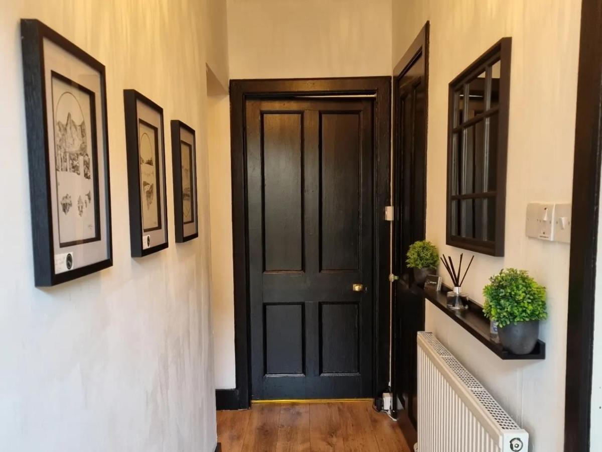 Inverness City Centre Flat ภายนอก รูปภาพ